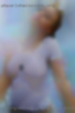 Havingsexlady giving with exotic girlfriend watching from Baton Rouge.